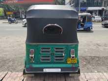 https://riyasewana.com/uploads/bajaj-threewheel-2017-1013462912864.jpg