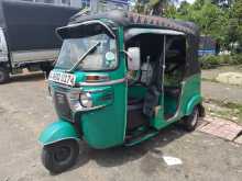 https://riyasewana.com/uploads/bajaj-threewheel-2017-1013462912992.jpg