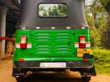 https://riyasewana.com/uploads/bajaj-threewheel-271042044432.jpg