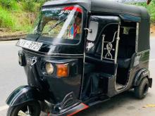 https://riyasewana.com/uploads/bajaj-threewheel-re-31720056054.jpg