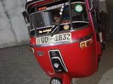 https://riyasewana.com/uploads/bajaj-threewheeler-192111134893.jpg