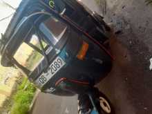 https://riyasewana.com/uploads/bajaj-threewheeler-201451174703.jpg