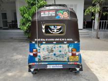 https://riyasewana.com/uploads/bajaj-threewheeler-2storke-112294517806.jpg