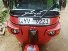 Bajaj RE 2013 Three Wheel