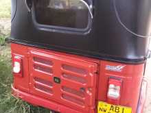 https://riyasewana.com/uploads/bajaj-thriweeler-2015-1617410612682.jpg