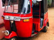 https://riyasewana.com/uploads/bajaj-thriwheel-2005-2912434112922.jpg