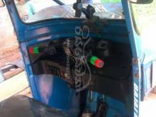 https://riyasewana.com/uploads/bajaj-thtee-wheel-1470007456367.jpg