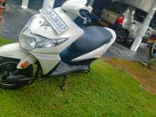 Bajaj Tiyo 2014 Motorbike