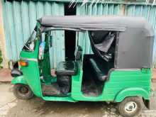 https://riyasewana.com/uploads/bajaj-tree-wheel-1513010322063.jpg