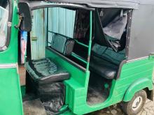 https://riyasewana.com/uploads/bajaj-tree-wheel-1513013024611.jpg