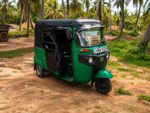Bajaj RE 2017 Three Wheel
