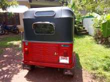 https://riyasewana.com/uploads/bajaj-tree-wheel-1903294633.jpg