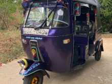 Bajaj Tree Whell 2000 Motorbike