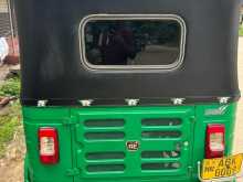 https://riyasewana.com/uploads/bajaj-treeweel-59025313812.jpg