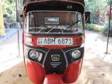 Bajaj RE 2016 Three Wheel