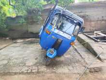 Bajaj 2 Stroke 2005 Three Wheel