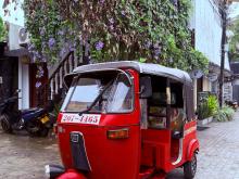 https://riyasewana.com/uploads/bajaj-two-stroke-2215295017255.jpg