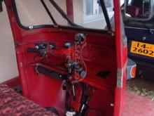 https://riyasewana.com/uploads/bajaj-two-stroke-460252457334.jpg