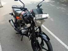 https://riyasewana.com/uploads/bajaj-v-12-710323013483.jpg