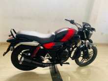https://riyasewana.com/uploads/bajaj-v-15-128152913103.jpg