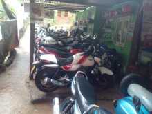 Bajaj V15 2016 Motorbike