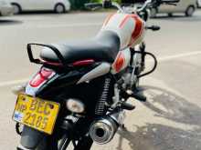 https://riyasewana.com/uploads/bajaj-v-15-281001481473.jpg