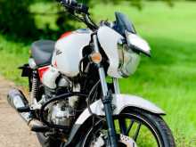 https://riyasewana.com/uploads/bajaj-v-15-302237081662.jpg