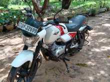 Bajaj V15 2016 Motorbike