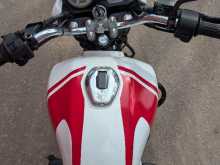 https://riyasewana.com/uploads/bajaj-v-15-51328014922.jpg