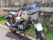 https://riyasewana.com/uploads/bajaj-v-15-71013396304.jpg