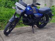 Bajaj V12 2018 Motorbike