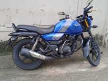 Bajaj V12 2018 Motorbike