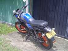 Bajaj V12 2018 Motorbike