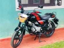 Bajaj V12 2017 Motorbike
