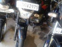 Bajaj V12 2018 Motorbike