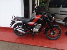 Bajaj V12 V15 2018 Motorbike