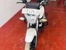 https://riyasewana.com/uploads/bajaj-v15-11042174852.jpg
