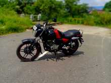 Bajaj V15 2016 Motorbike