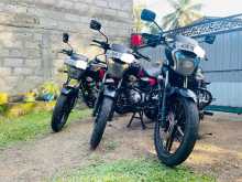 https://riyasewana.com/uploads/bajaj-v15-118193322622.jpg