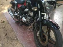 https://riyasewana.com/uploads/bajaj-v15-121014231349274.jpg