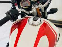 https://riyasewana.com/uploads/bajaj-v15-1212280813524.jpg