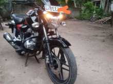 Bajaj V15 2016 Motorbike