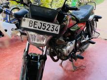 Bajaj V15 2016 Motorbike