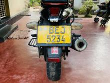https://riyasewana.com/uploads/bajaj-v15-1318081619453.jpg
