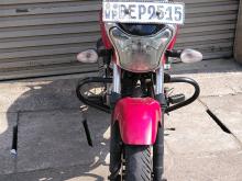 Bajaj V15 2016 Motorbike