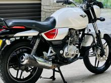 Bajaj V15 2016 Motorbike