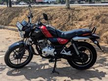 Bajaj V15 2017 Motorbike
