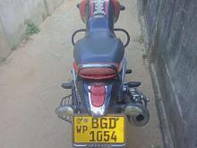 https://riyasewana.com/uploads/bajaj-v15-17159156924.jpg