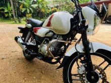 https://riyasewana.com/uploads/bajaj-v15-179324824711.jpg