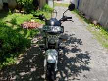 https://riyasewana.com/uploads/bajaj-v15-1914501513123.jpg
